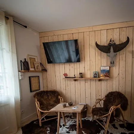 Studio Ferm E דירה